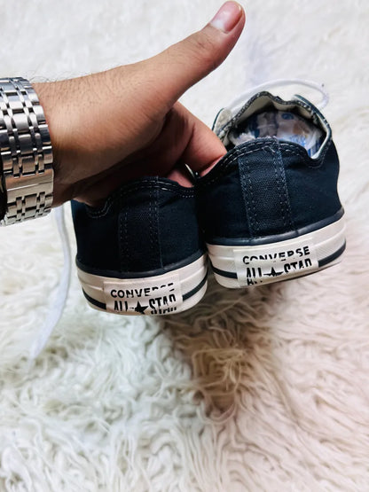 Chuck Taylor | Black & White | Lo top | Converse