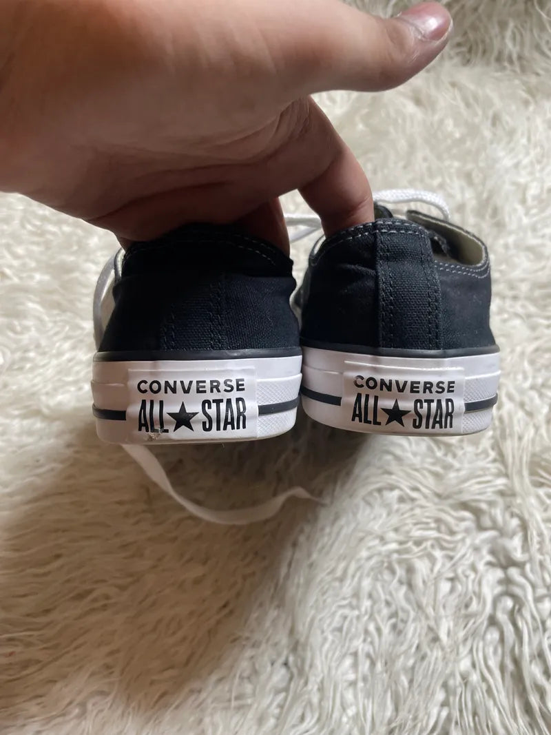 Chuck Taylor | Black & White | Lo top | Converse
