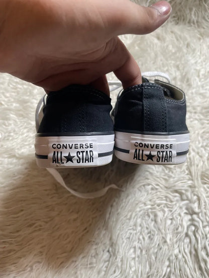 Chuck Taylor | Black & White | Lo top | Converse