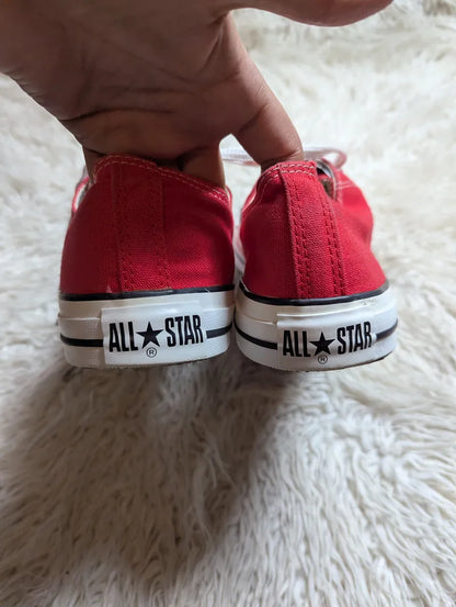 Chuck Taylor | Red & White | Lo top | Converse