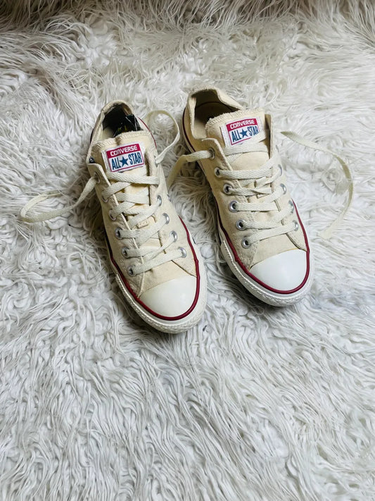 Chuck Taylor | Cream & White | Lo top | Converse