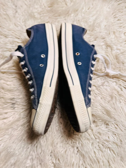 Chuck Taylor | Denim Blue & White | Lo top | Converse