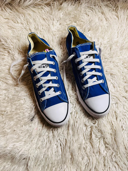 Chuck Taylor | Blue & White | Lo top | Converse