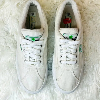 Van's