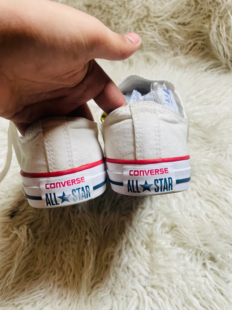 Chuck Taylor | White | Lo top | Converse