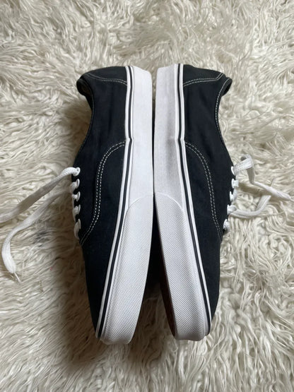 Vans Authentic | Black & White | Lo Top