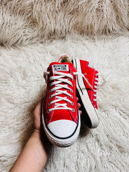 Chuck Taylor | Red & White | Lo top | Converse