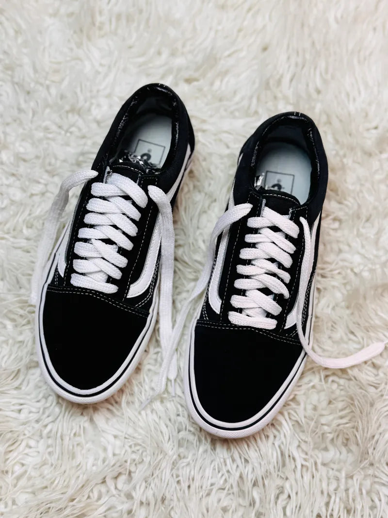 Vans | Black & White | Lo Top | Old Skool