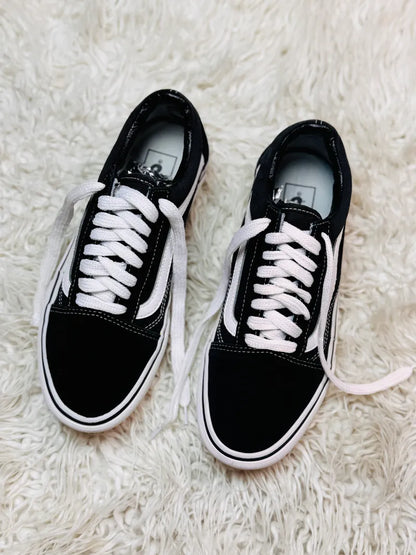 Vans | Black & White | Lo Top | Old Skool