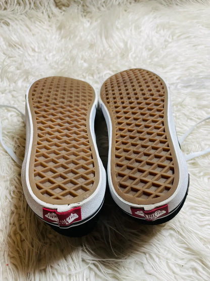 Vans | Black & White | Lo Top | Old Skool