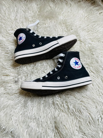 Chuck Taylor | Black & White | High top| Converse