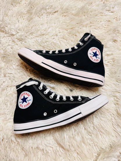 Chuck Taylor | Black & White | High top| Converse