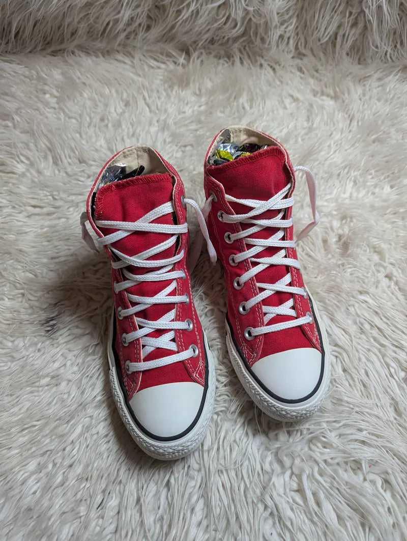 Chuck Taylor | Red & White | High top| Converse