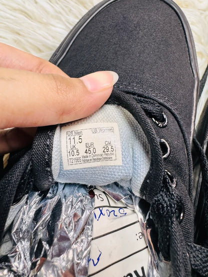Vans Authentic | Black | Lo Top