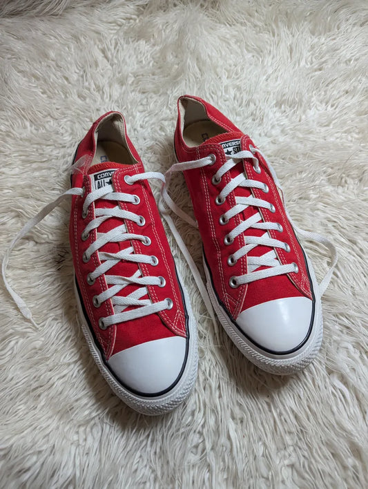 Chuck Taylor | Red & White | Lo top | Converse