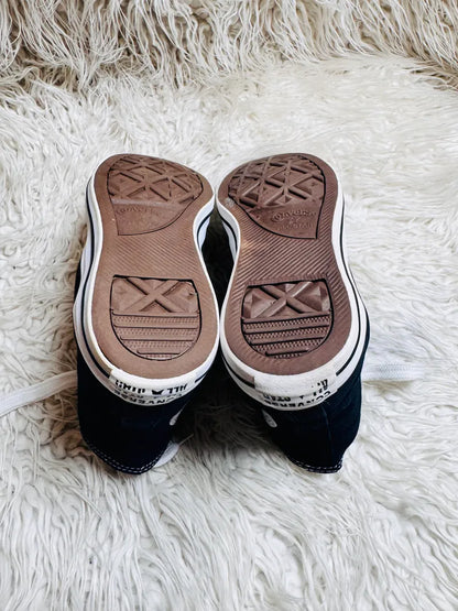 Chuck Taylor | Black & White | High top| Converse