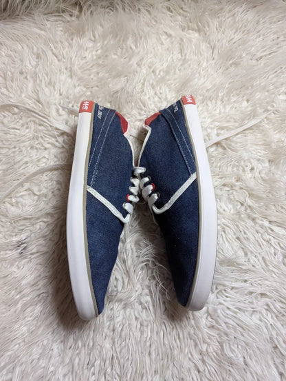 blue denim low-top casual sneakers